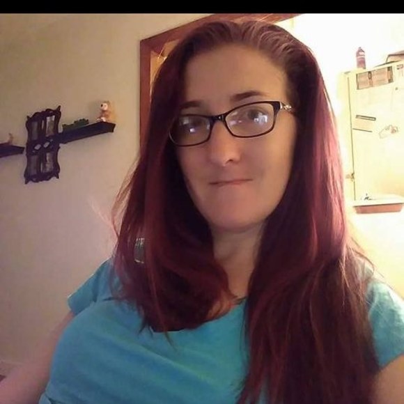 Meet your Posher, Crystal - Picture 1 of 1